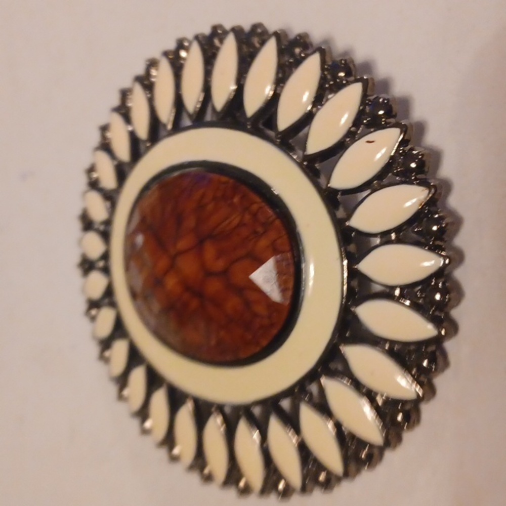 TRIBAL STYLE MONEY CLIP  ENAMELED,  OUTSTANDING  COLORS, NWOT